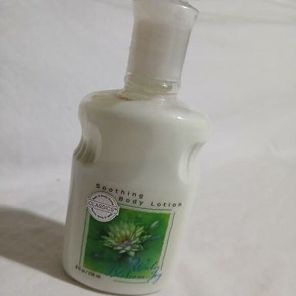Bath & Body Works WATER BLOSSOM JOY Soothing Body Lotion 8oz -NEW  RARE RETIRED - Picture 4 of 6